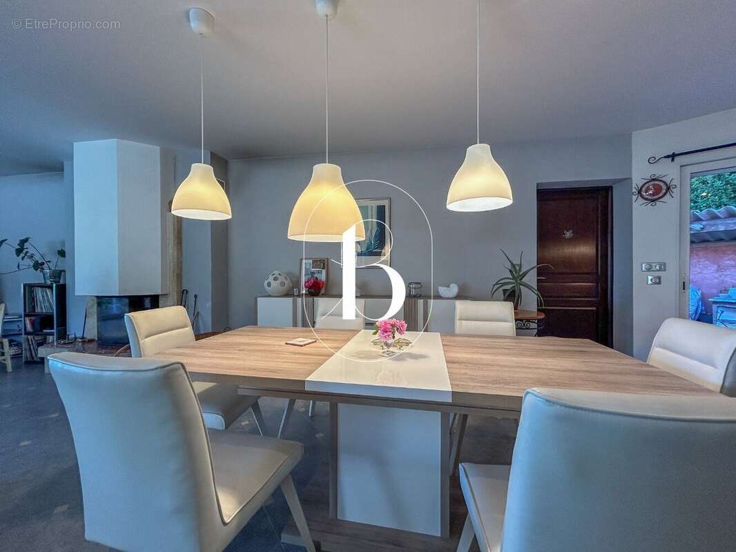 Maison 136 m² à Barjac  - photo 14