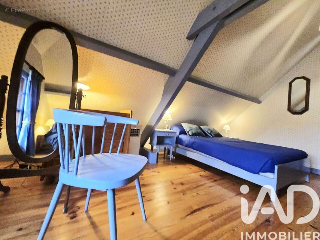 Maison 98 m² à Campan  - photo 3