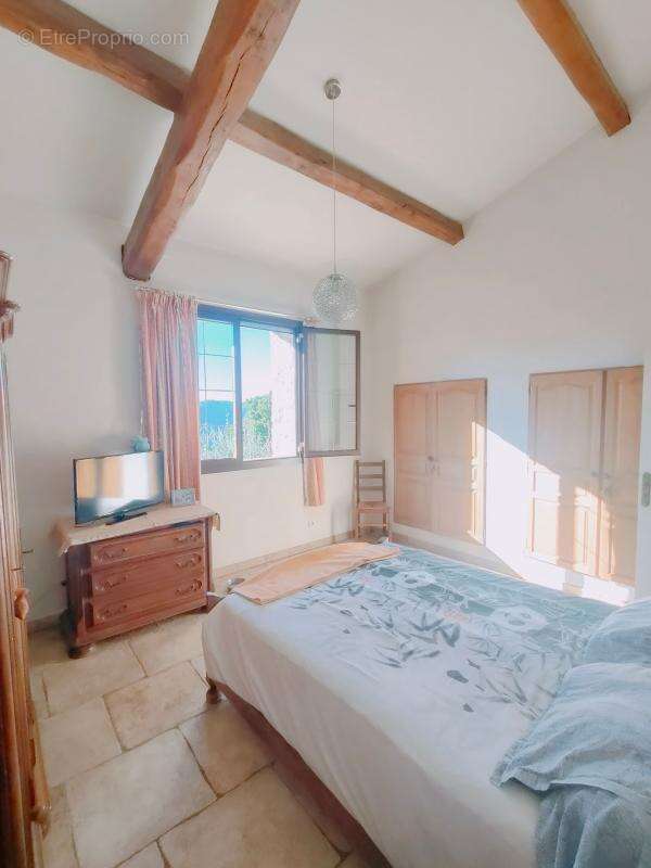 Maison à L&#039;ESCARENE