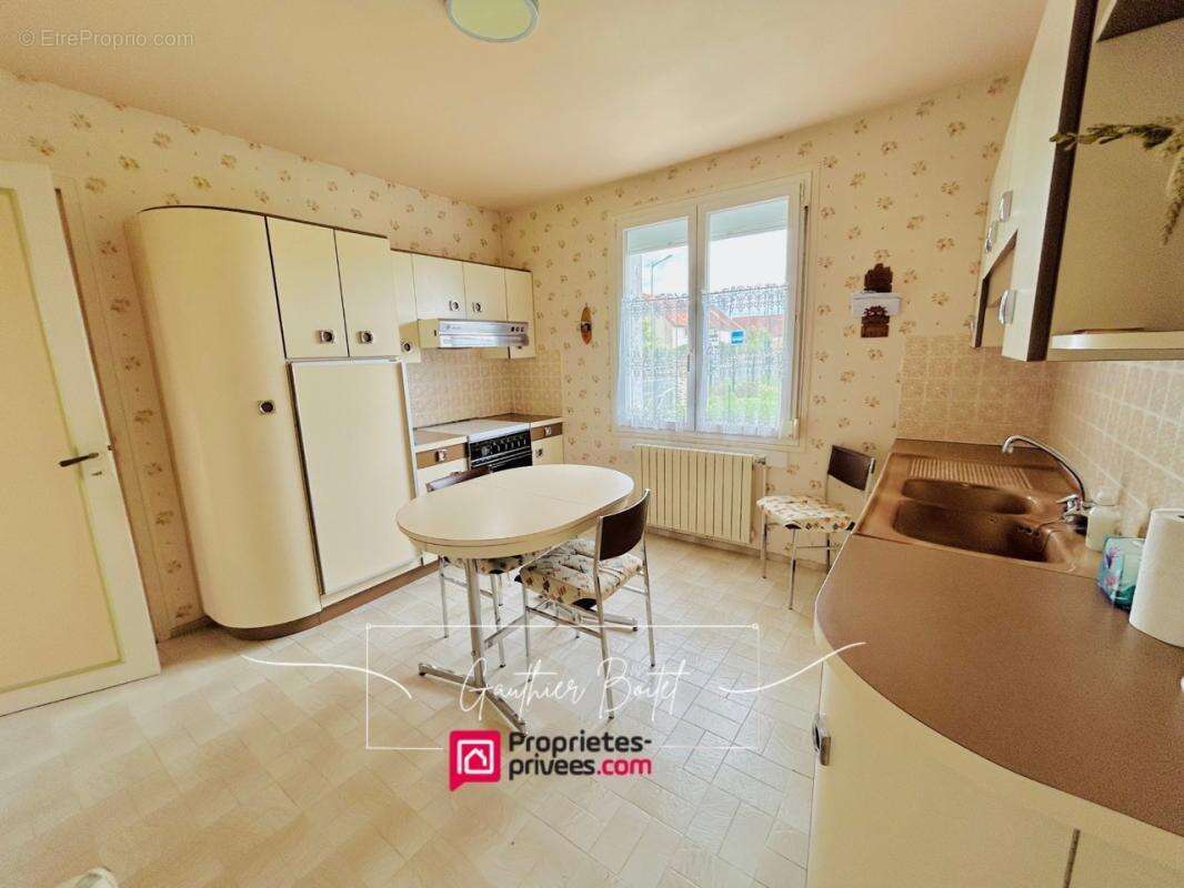 Maison à COULOMMIERS