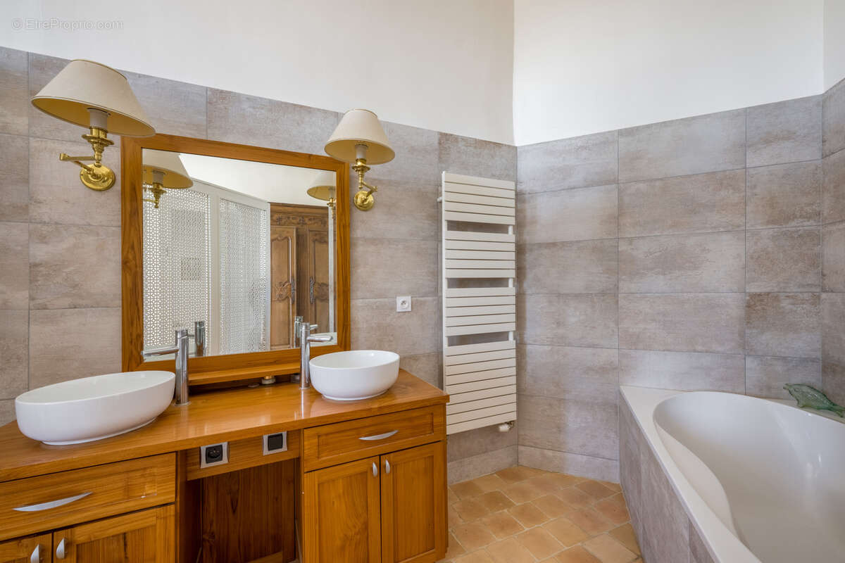 Maison à SAINT-DIDIER-AU-MONT-D&#039;OR