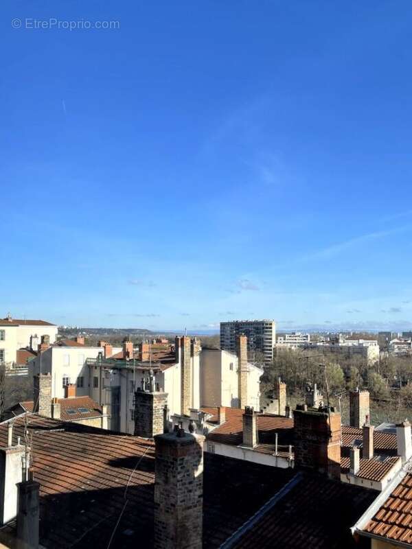 Appartement à LYON-4E