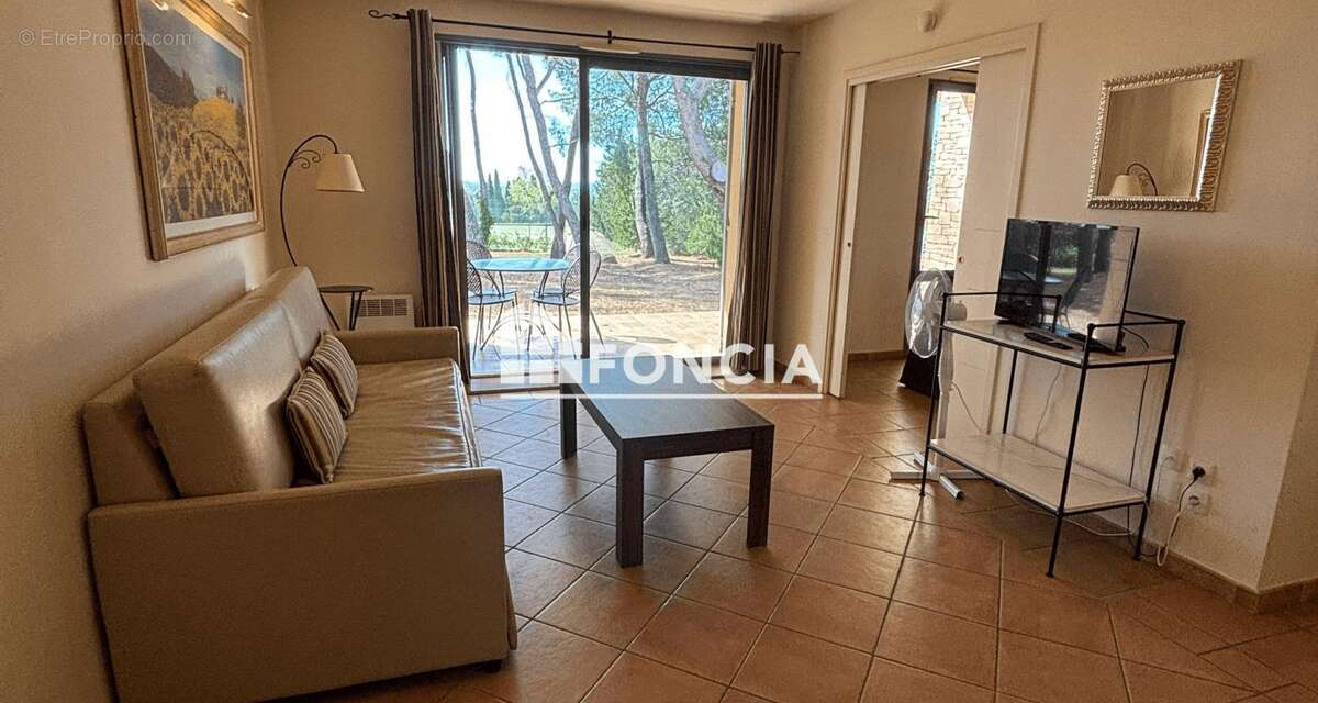 Appartement à SAUMANE-DE-VAUCLUSE