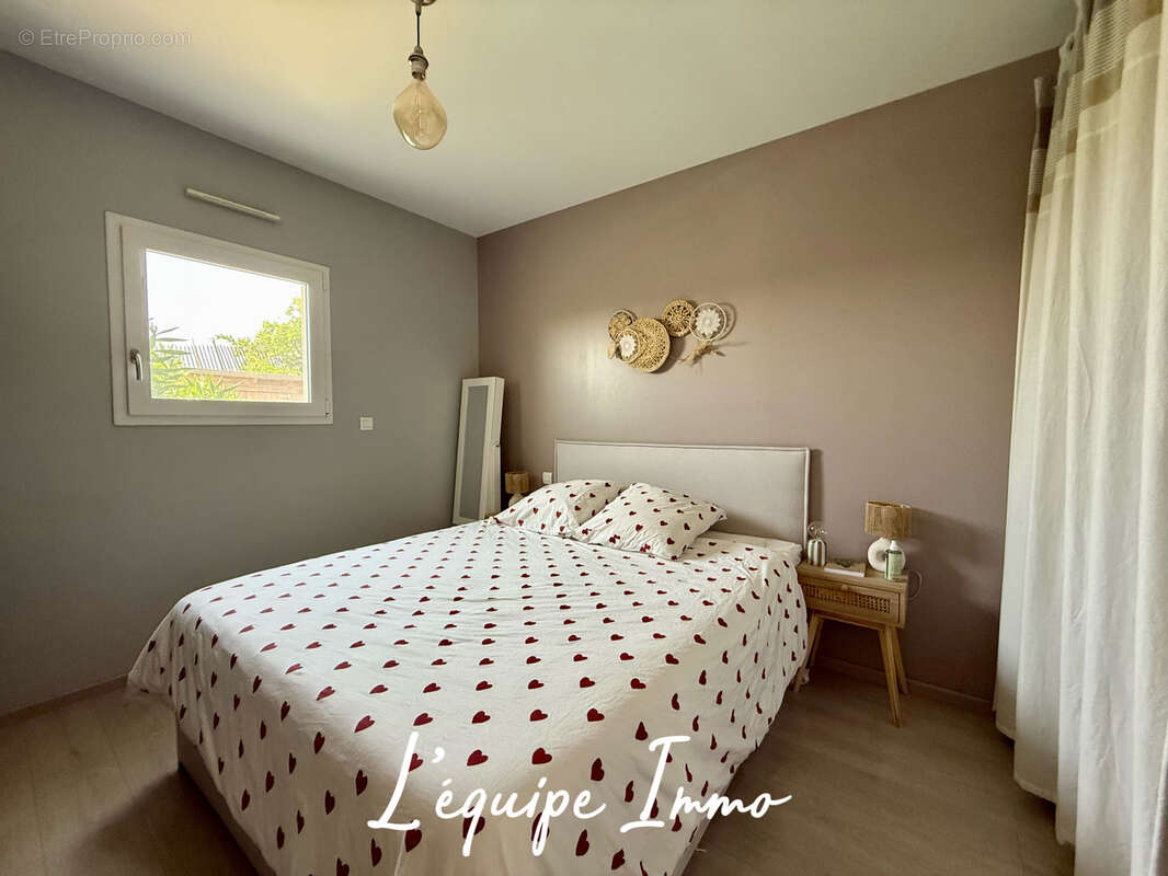 Maison T5 contemporaine avec piscine et prestations de qualité - photo 9