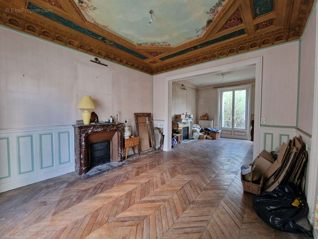 Maison à DEUIL-LA-BARRE