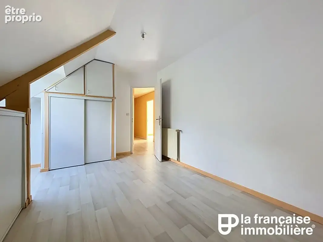 A VENDRE - CHAVAGNE - Maison indépendante 7 pièces - garage double - photo 15