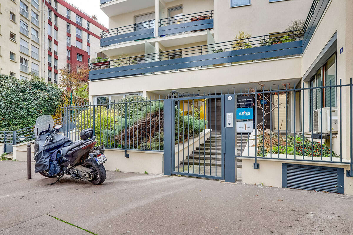 Paris - 14 - rue de la saone - photo 16