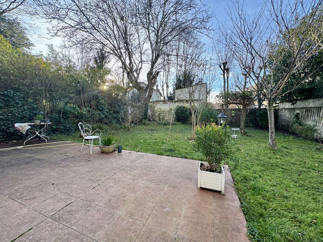 Appartement à LE PERREUX-SUR-MARNE