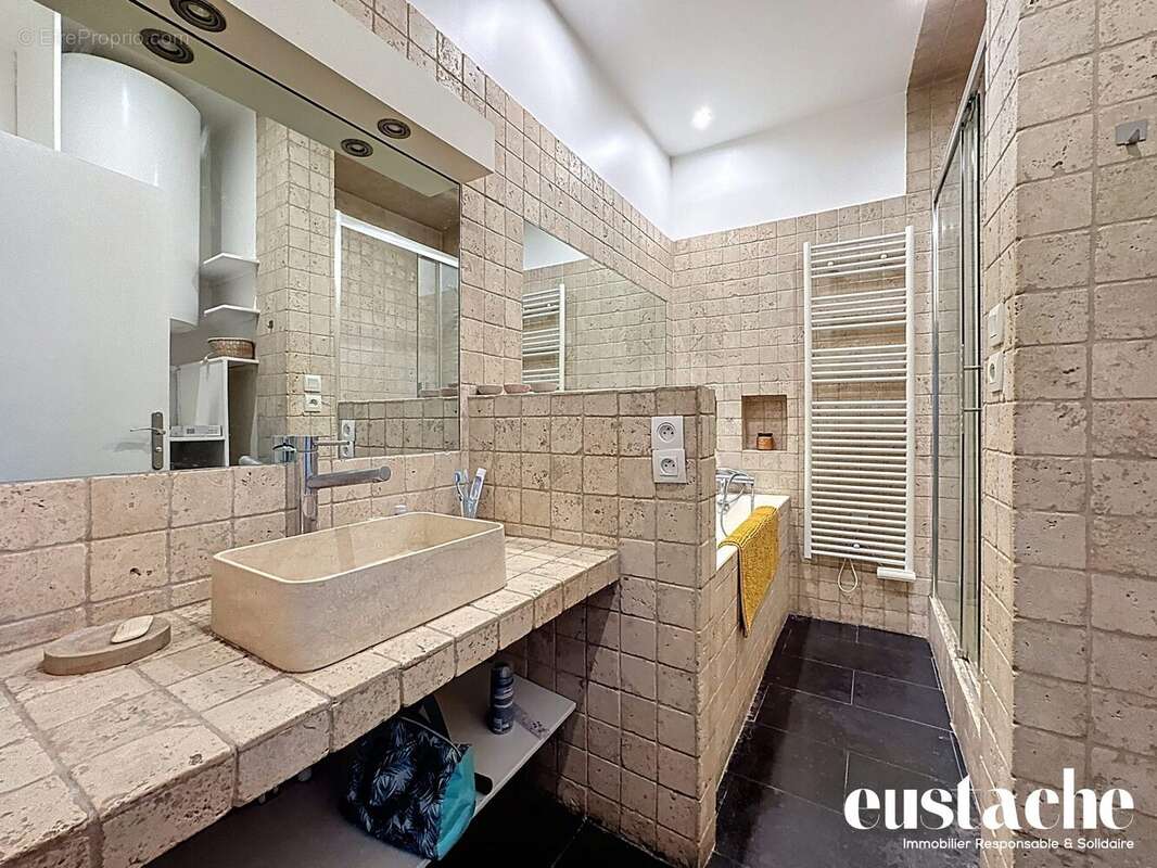 Appartement à MONTREUIL