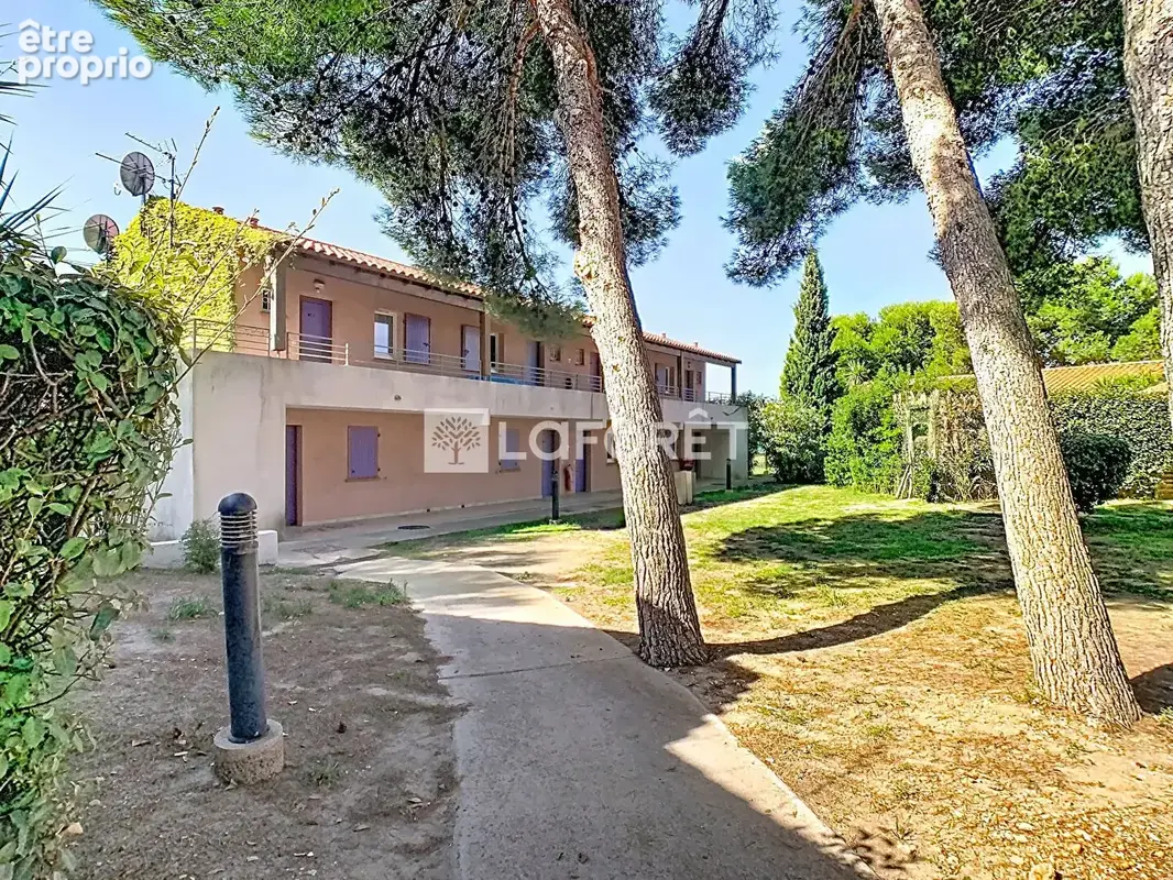 Carro - Appartement T2 de 44 m² avec terrasse, jardin et parking - photo 12