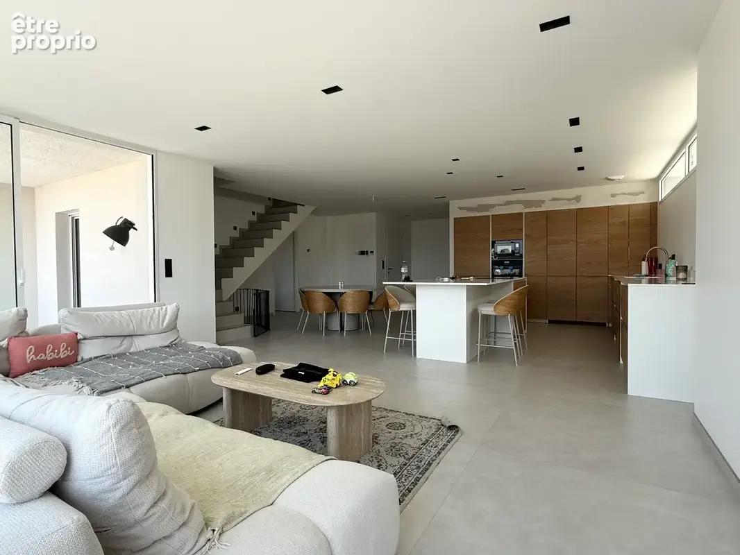 Marly   Maison contemporaine d'exception face au golf   Piscine, 190 m2 et prestations premium - photo 5