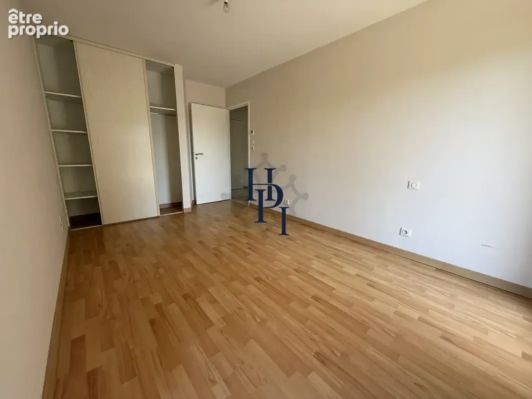 Vente appartement avec ascenseur et garage Saint  Affrique - photo 7