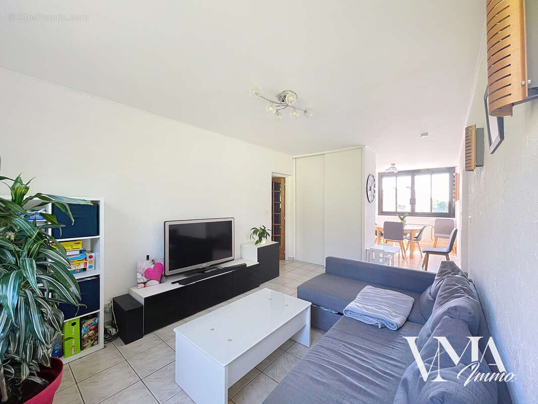 Appartement à CHAMPAGNE-AU-MONT-D'OR