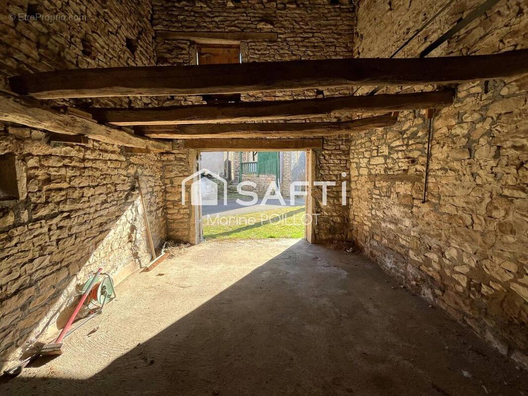 Photo 1 - Appartement à DETAIN-ET-BRUANT