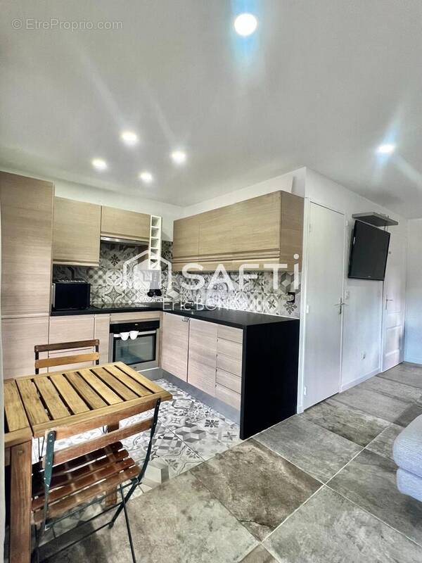 Photo 1 - Appartement à FREJUS