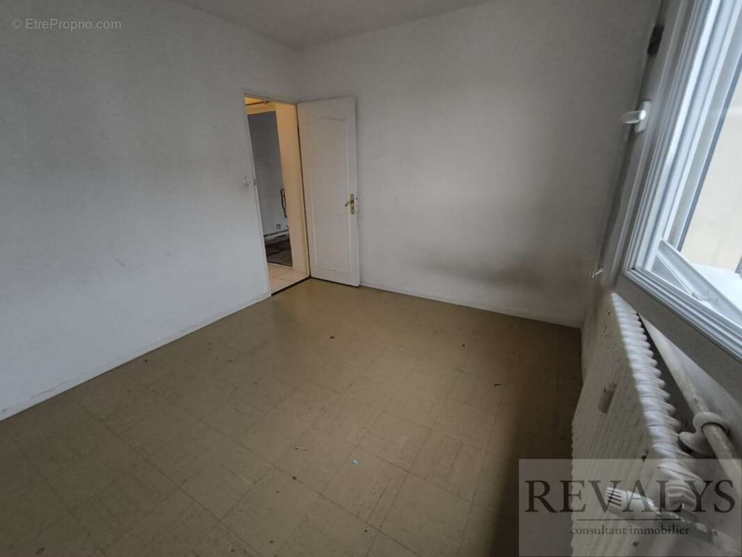 Appartement à CHENOVE