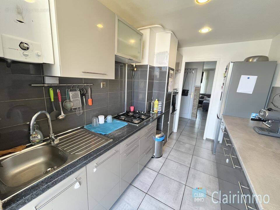 Appartement à MARSEILLE-13E