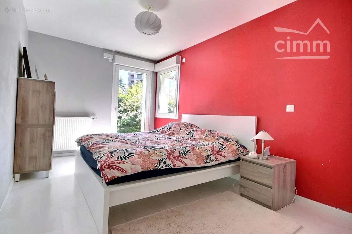 Appartement à MEYLAN