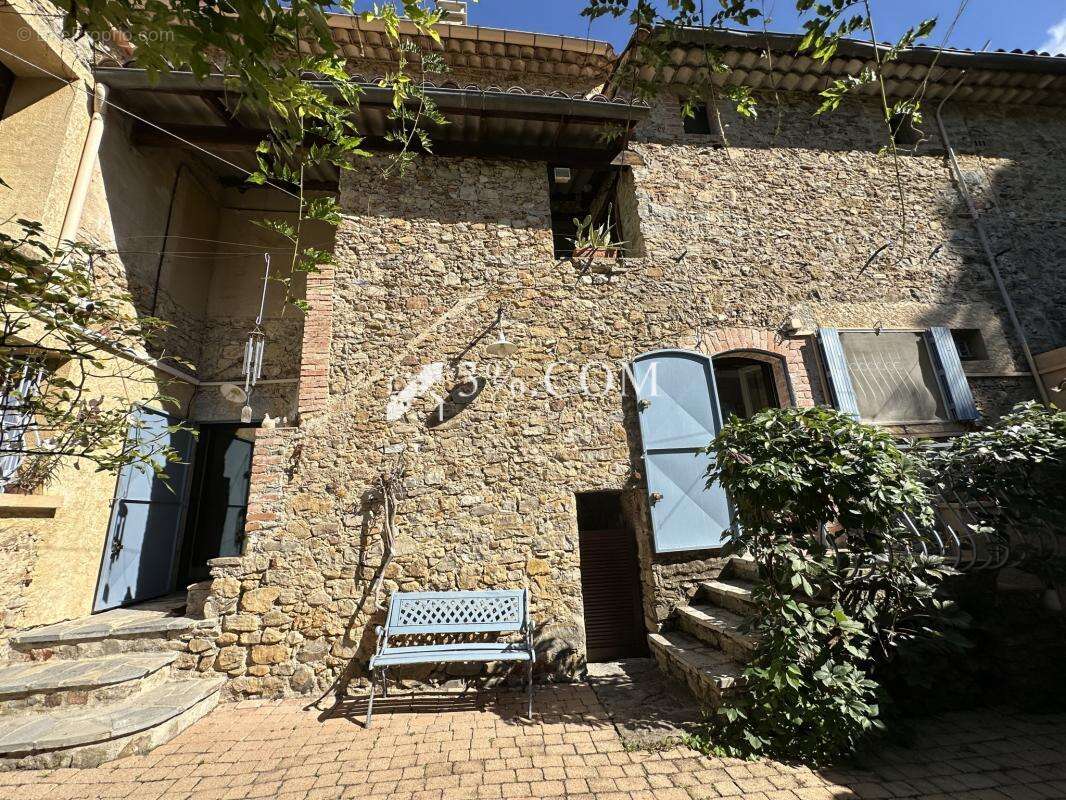 Maison à SAINT-SEBASTIEN-D&#039;AIGREFEUILLE