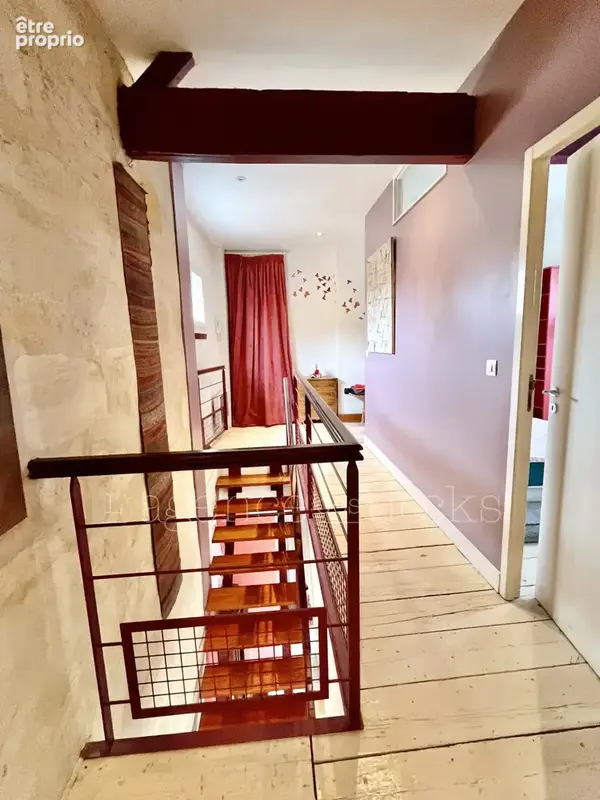 Bordeaux st pierre - vaste duplex 126m2 vue exceptionnelle sur place - photo 10