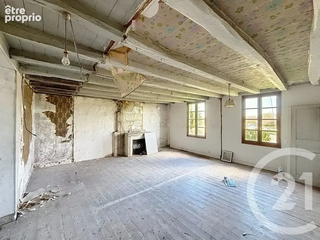 Maison 8 pièces 294 m² à vendre à Roullet-Saint-Estephe (16440) - photo 4