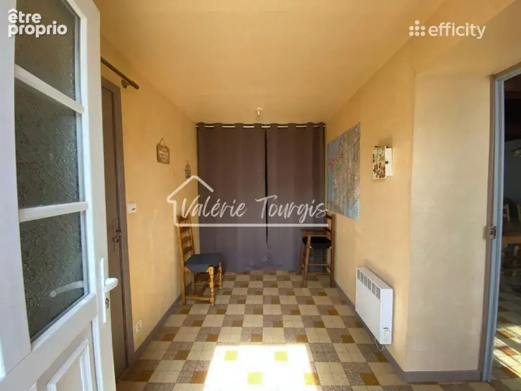 Maison 5 pièces 124 m² à vendre à Neufmesnil (50250) - photo 5