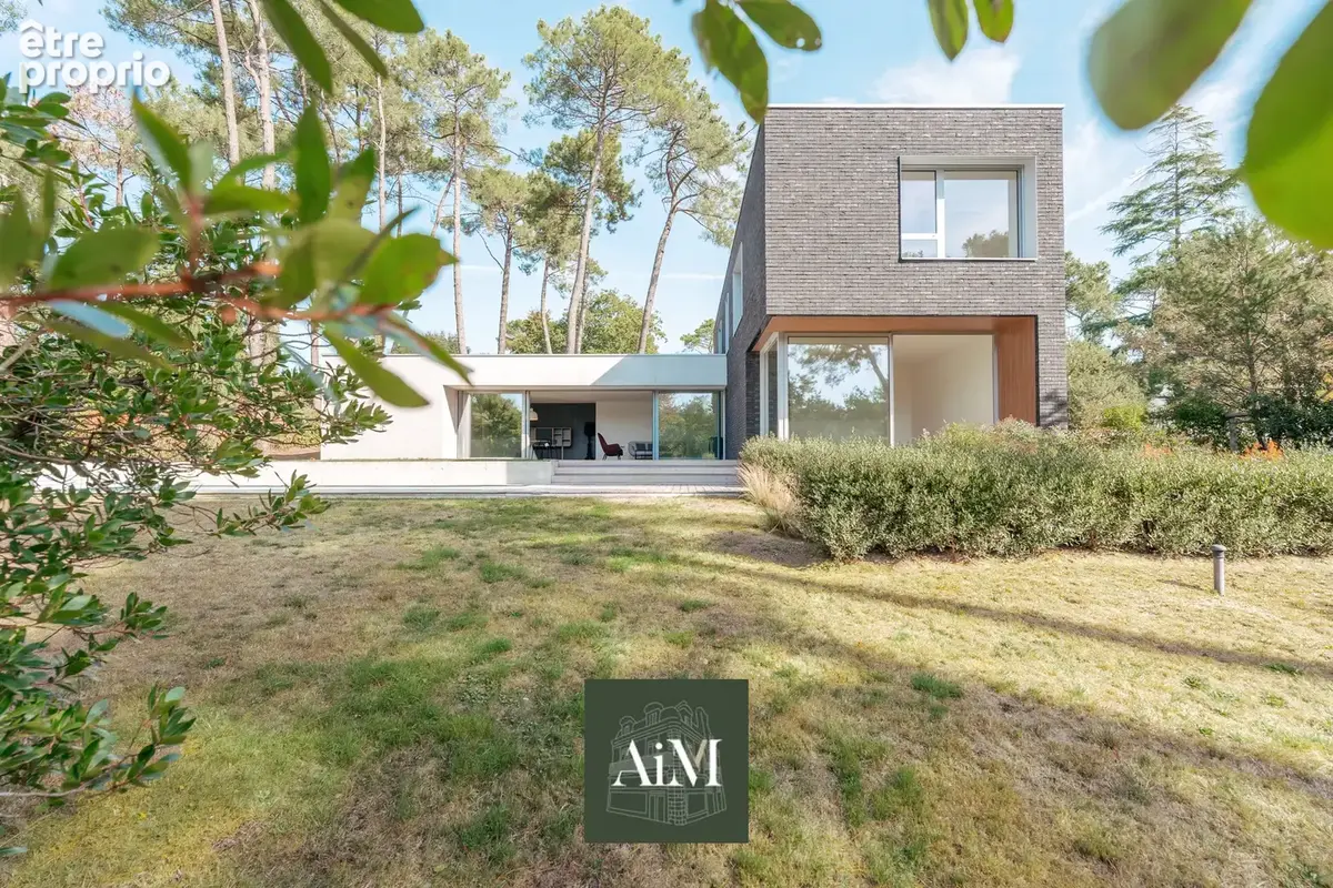 Villa d’architecte haut de gamme   vannes ouest   piscine   calme et sécurisé - photo 4