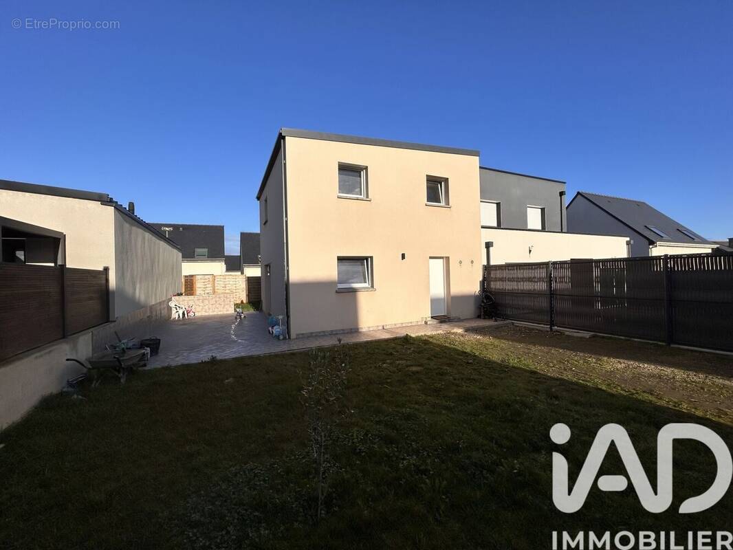 Photo 1 - Maison à PLOUFRAGAN