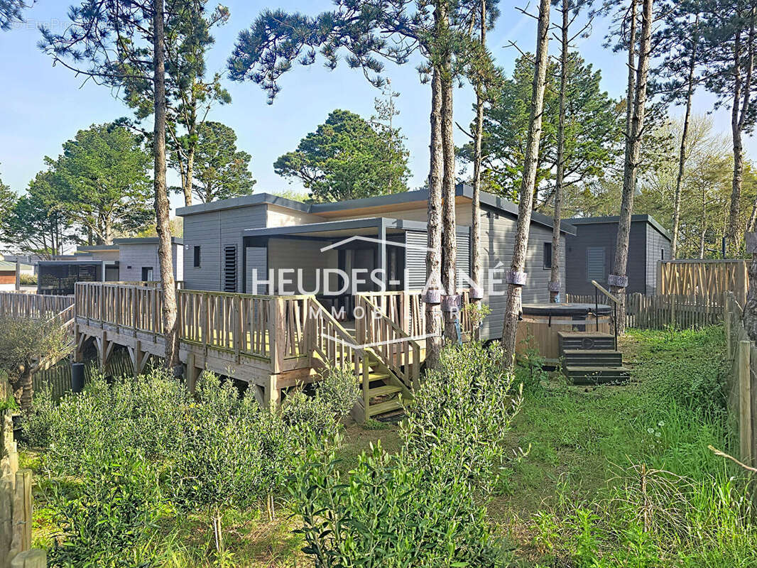 Maison à JULLOUVILLE