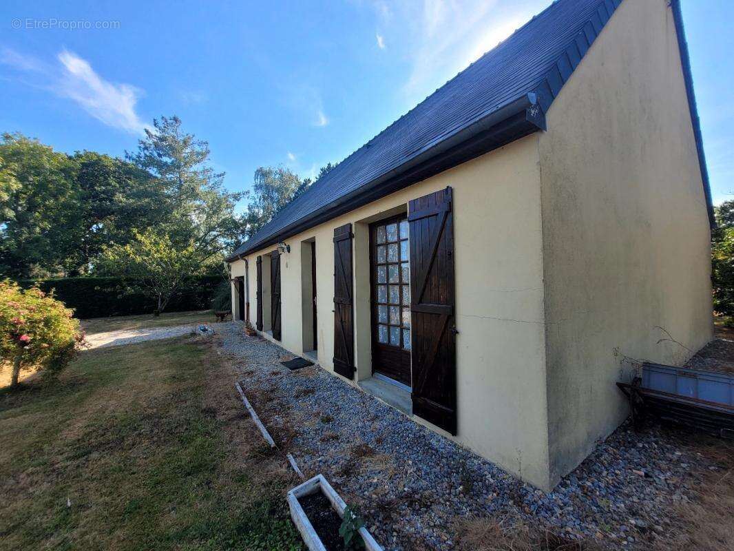 Maison 75 m² à Janville  - photo 3