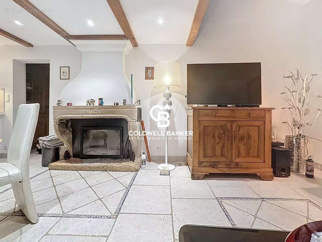 Maison à LES ADRETS-DE-L&#039;ESTEREL