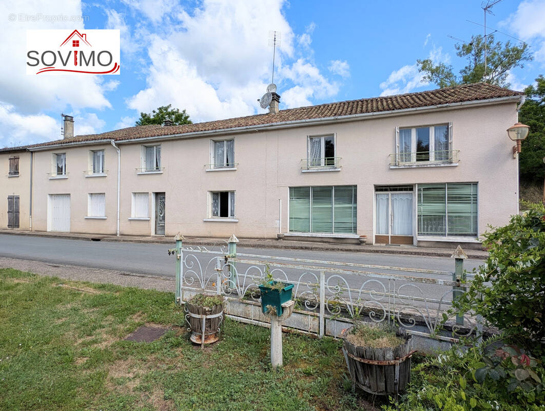 Maison à CHIRAC