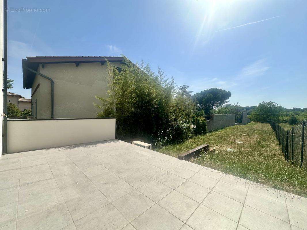 Maison neuve T4 110m² — Saint-Caprais, prestations de qualité au calme - photo 2