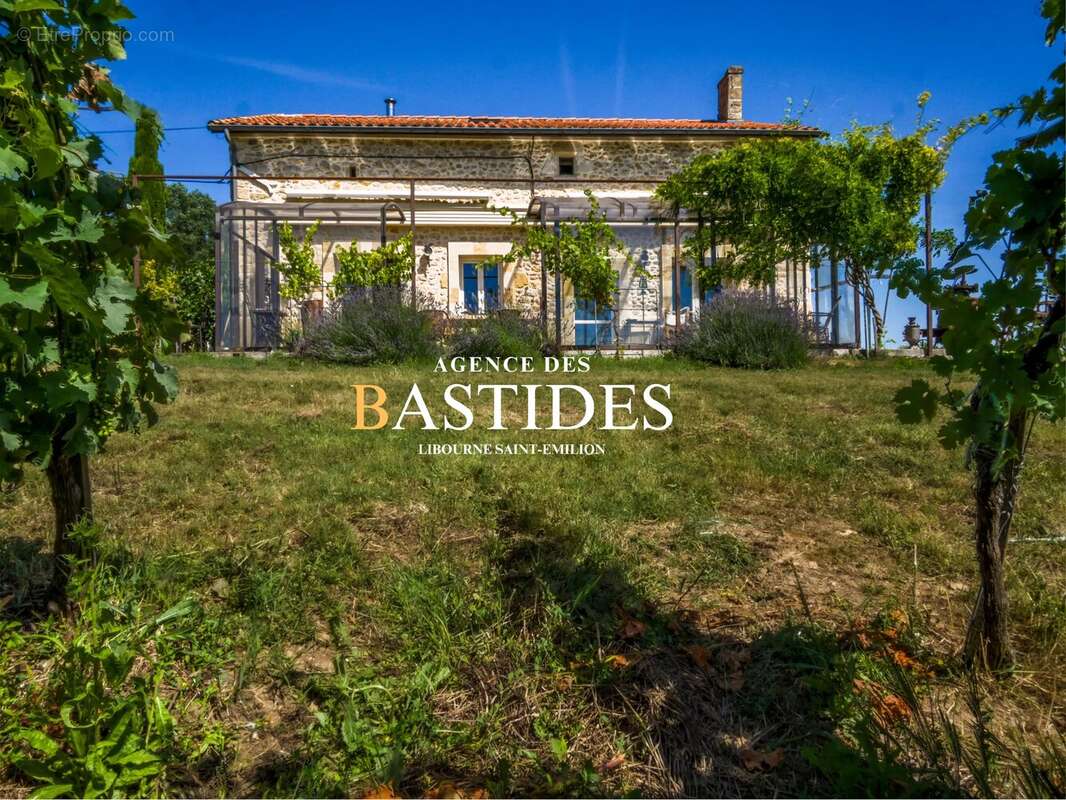 Maison à MONTUSSAN