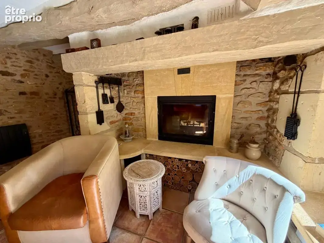 Maison de charme de plain-pied avec 2 roulottes, dépendances et plus de 4 hectares - photo 32