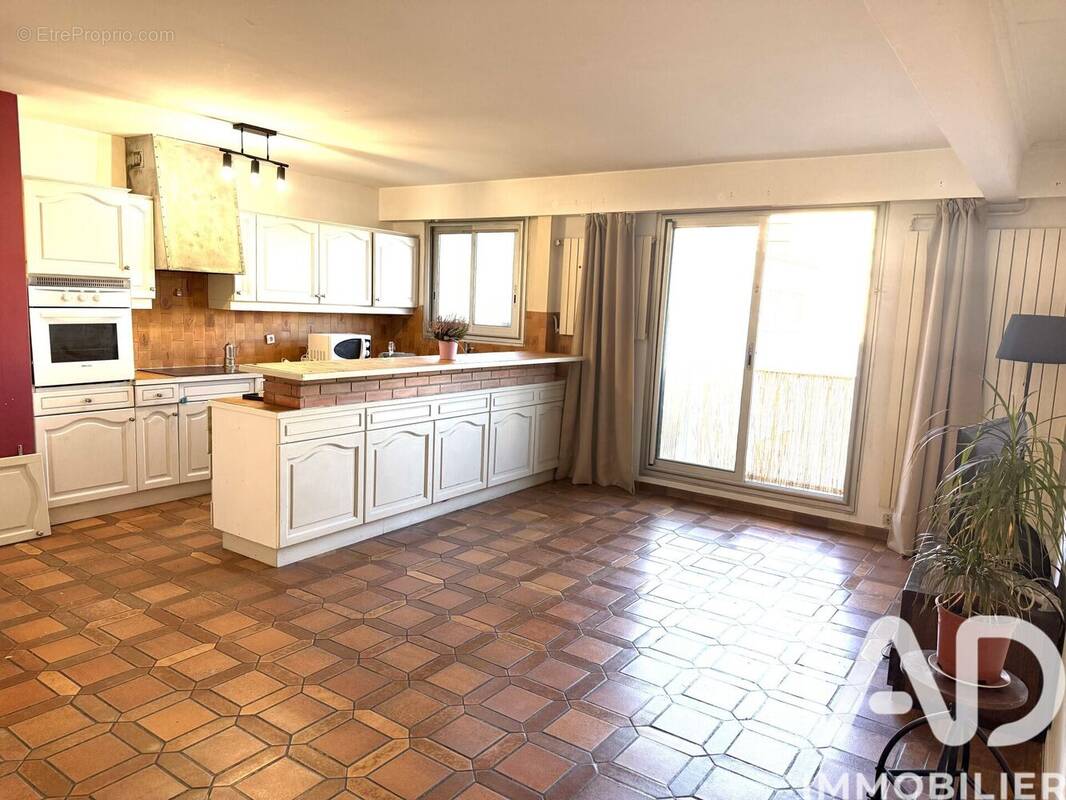 Photo 1 - Appartement à PARIS-19E