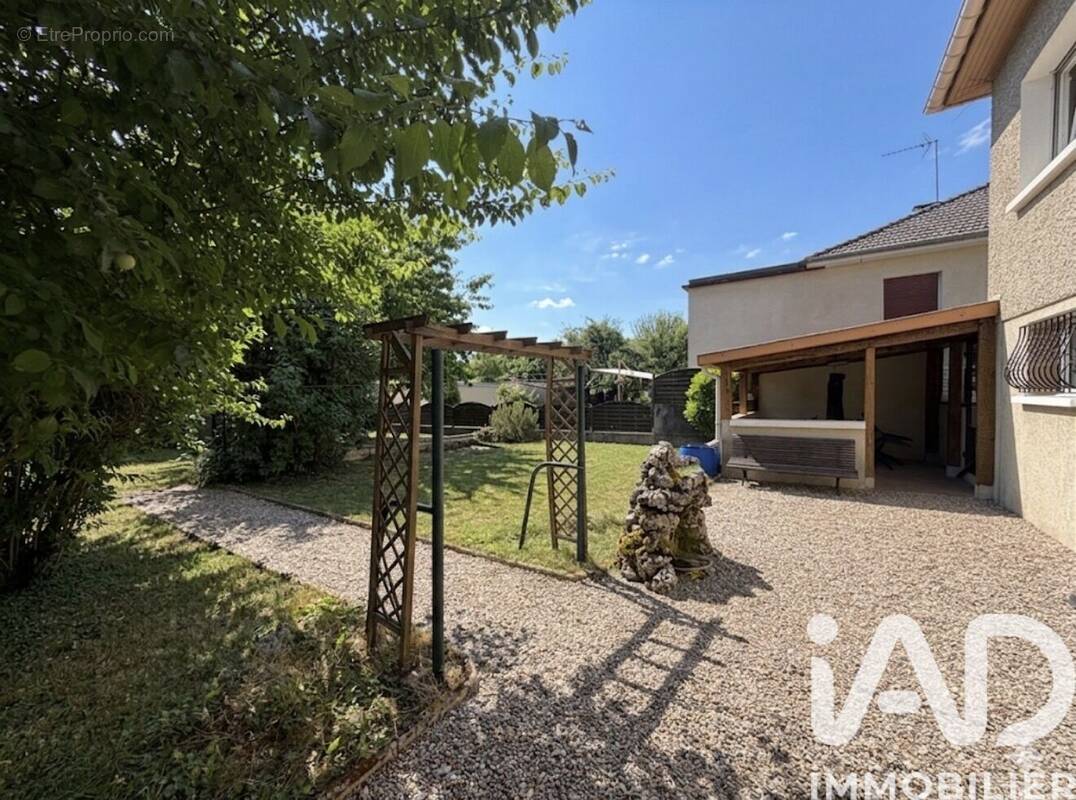 Photo 1 - Maison à SAINT-DIZIER