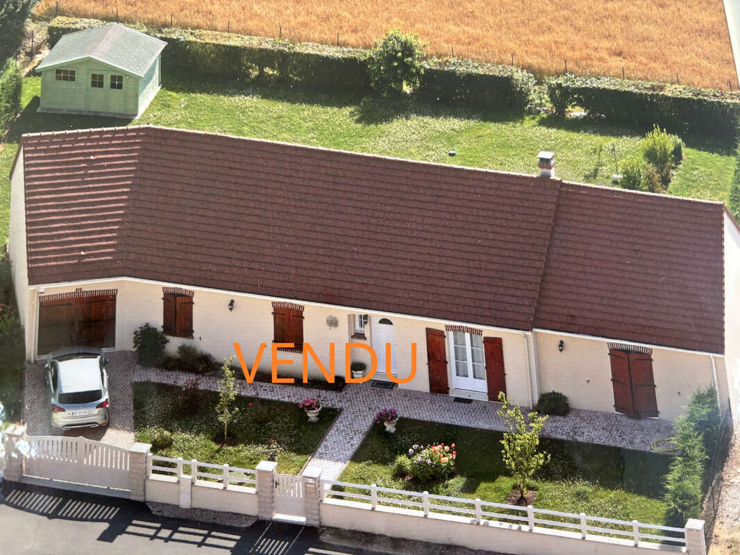 Maison à SAINT-ELIPH