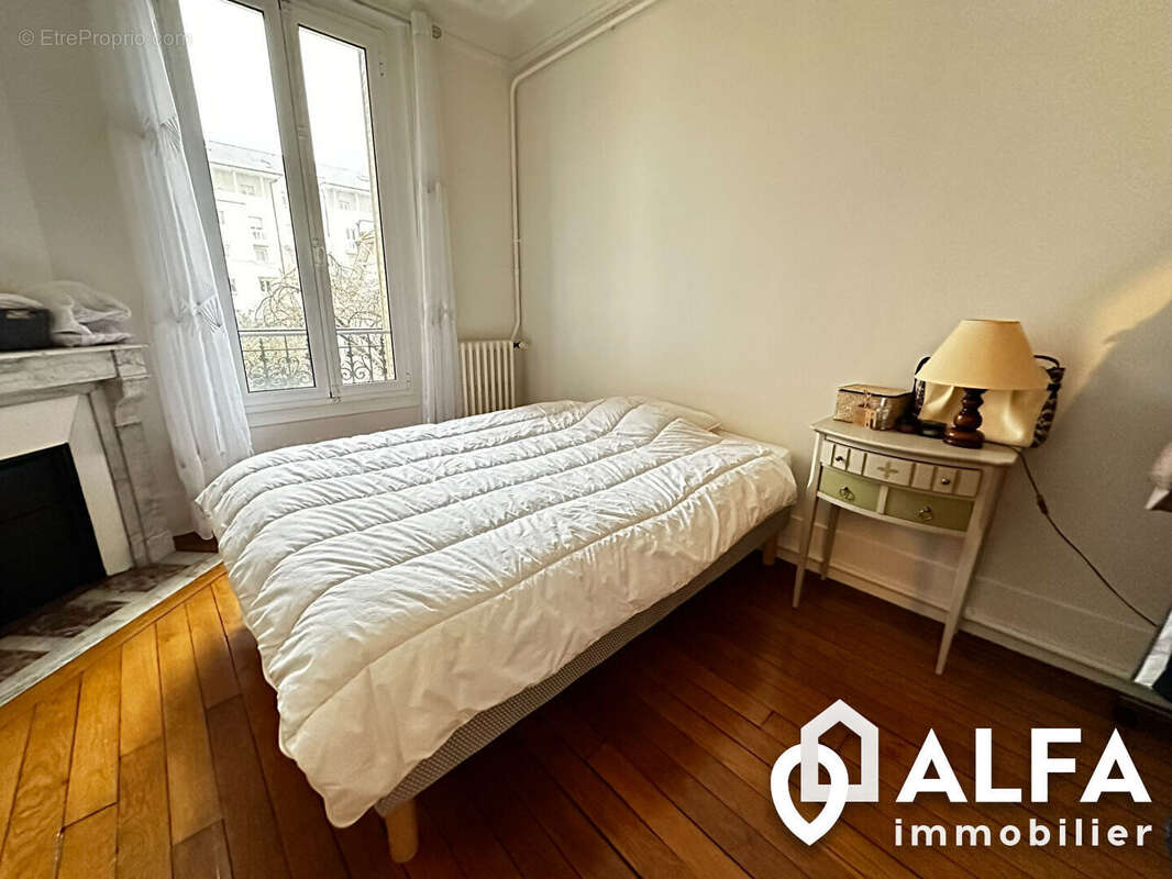 Appartement à ENGHIEN-LES-BAINS