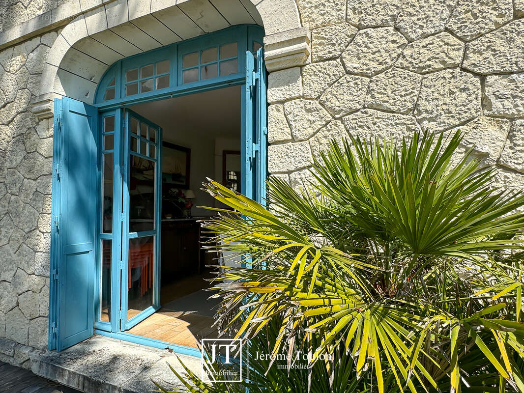 Maison à SAINT-PALAIS-SUR-MER