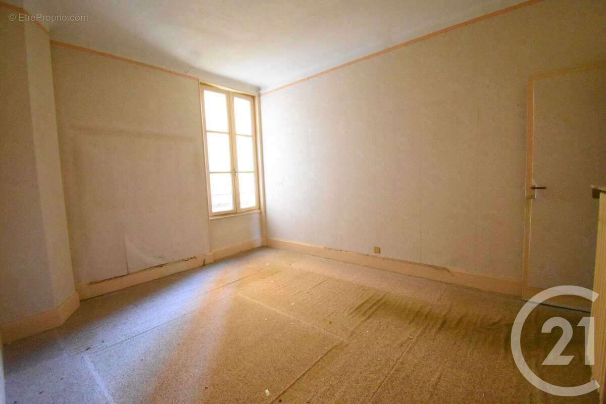 Appartement à VICHY