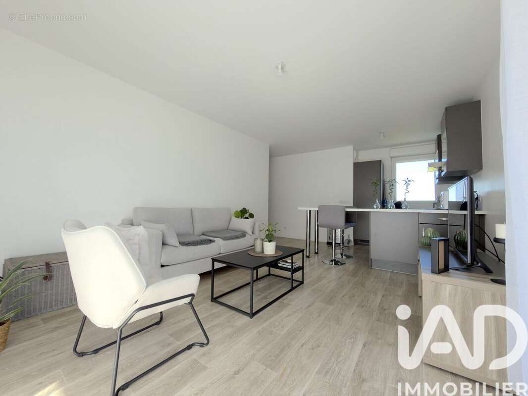 Photo 4 - Appartement à LIEUSAINT