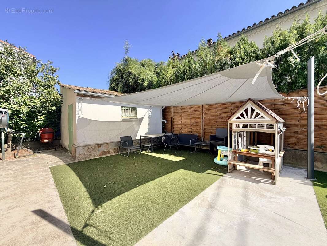 Belle maison familiale de 4 chambres, proche de toutes les commodités - photo 13