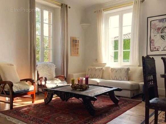 Maison à LISLE-SUR-TARN