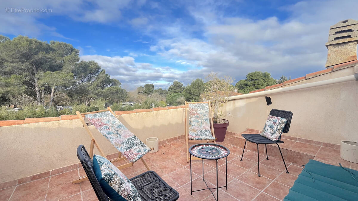 Appartement à SIX-FOURS-LES-PLAGES