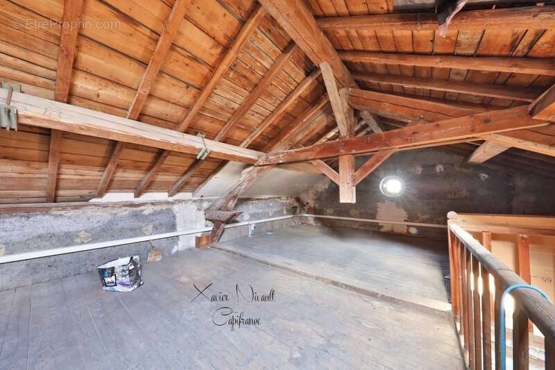 Maison à MONTREVEL-EN-BRESSE