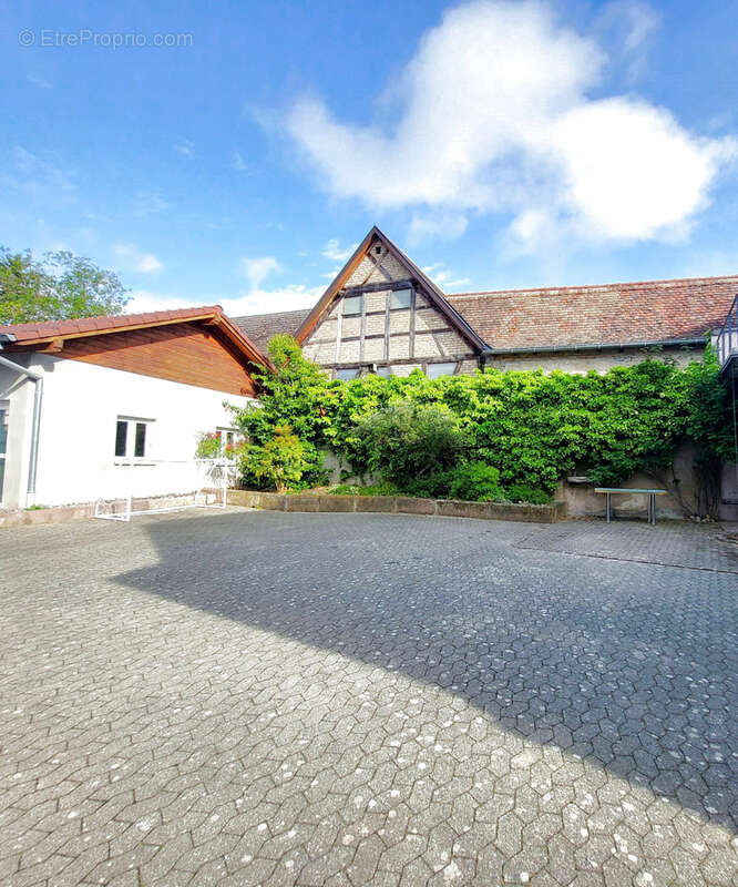 Maison à NEUGARTHEIM-ITTLENHEIM