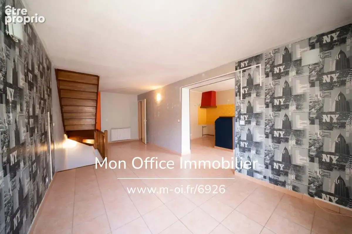 Référence : 6926-PEL. - Le Puy-Sainte-Réparade – Maison 102 m², 4 chambres et garage - photo 2