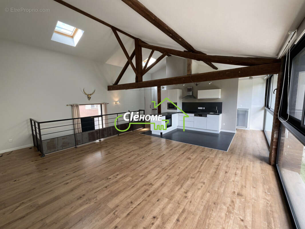 Appartement à DOMMARTIN