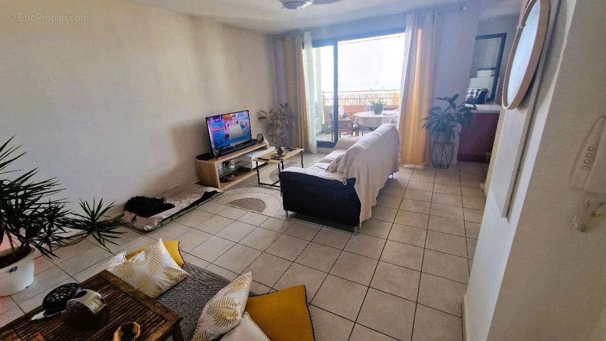 Appartement à SAINT-DENIS